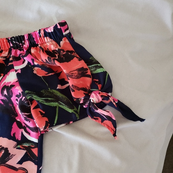 Dress - Picture 4 of 6